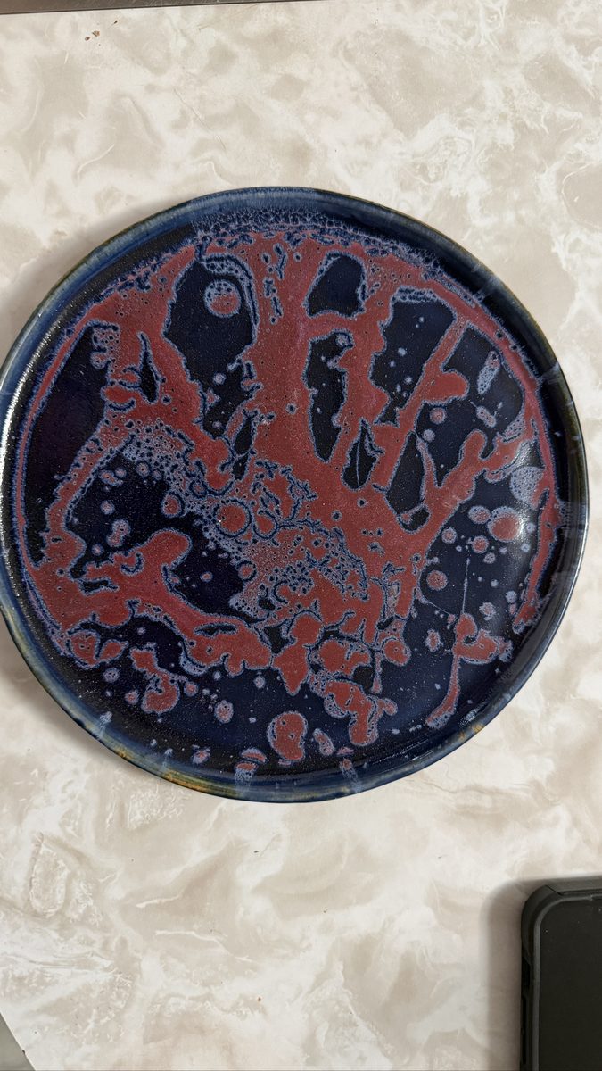 Hand-Thrown Stoneware Plate · Medium